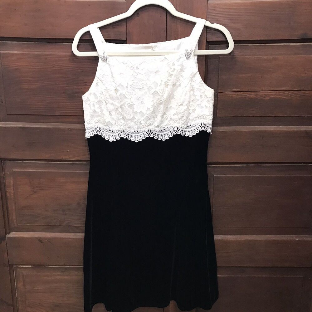 Vintage 90's Scott McClintock Women Black & White Lace Party Formal Dress Size 6